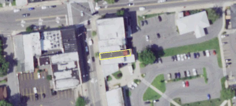 30 Oswego St
