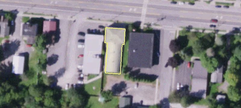 44 Main St