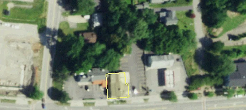810 Ctr St
