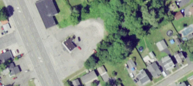 372 Oriskany Blvd