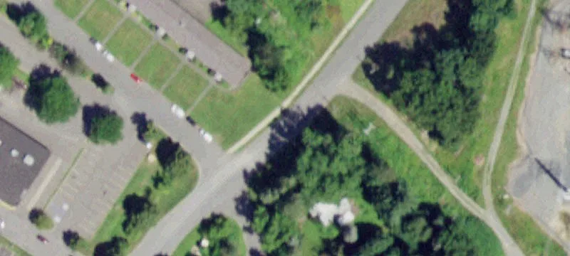 11 Forrest Dr