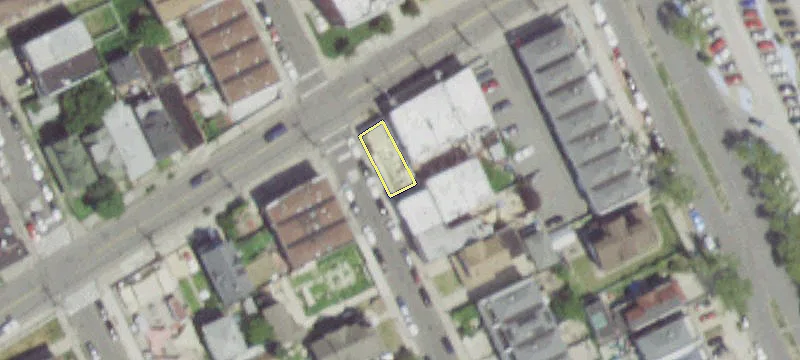 9519 Rockaway Bch Blvd