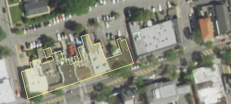 527 Main St