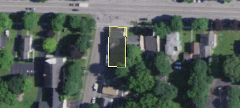 3090 Main St