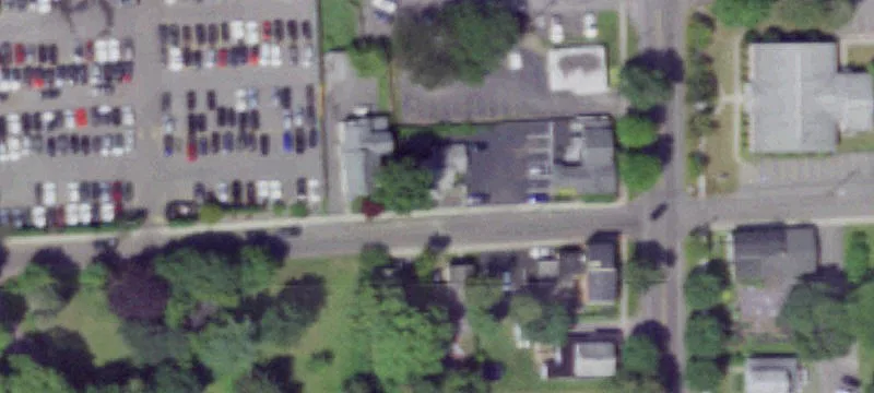204 Thompson St