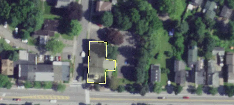401 Main St