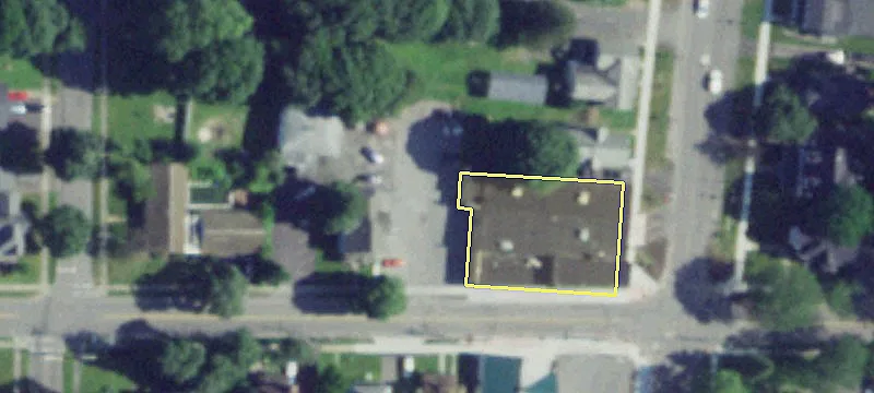 103 Maple Ave