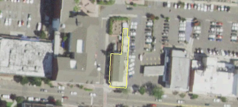 71 Main St