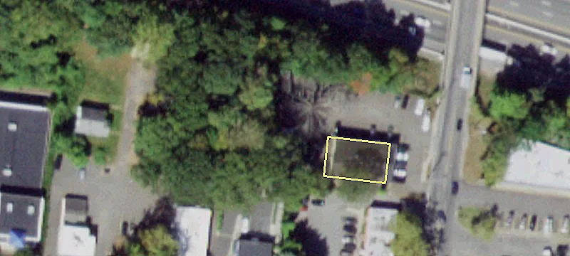 13 College Rd