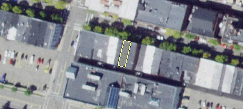 38 Market St