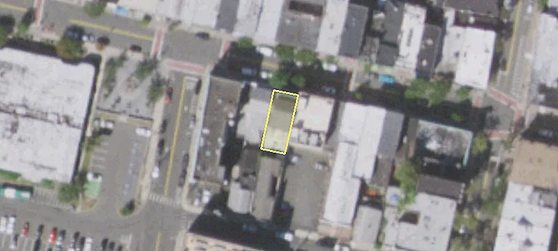 93 Main St