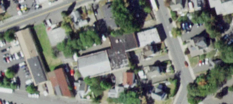 3 Chestnut St