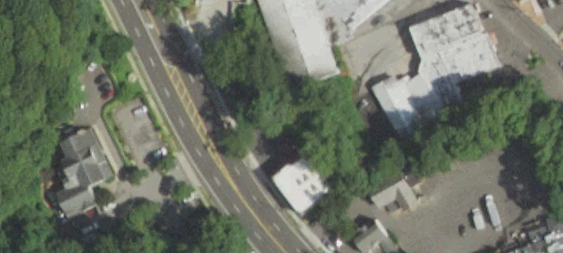 1251 Old Northern Blvd