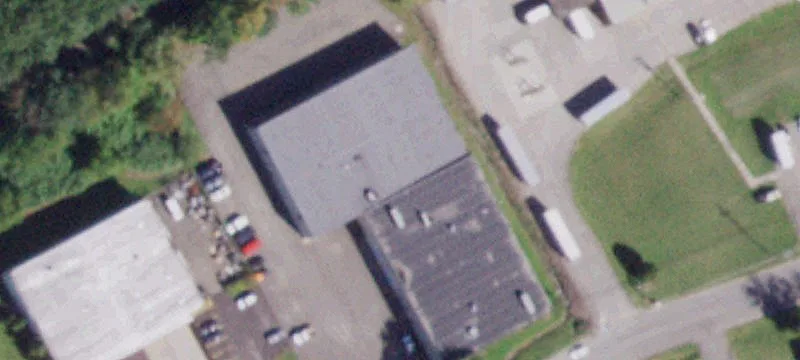 428 Commerce Rd