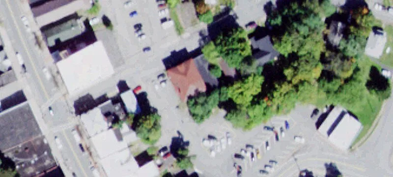 10 School St