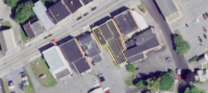 39 Main St