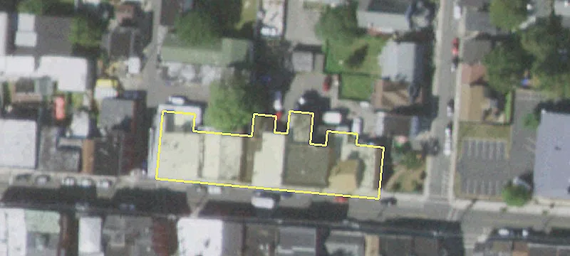 33 Main St