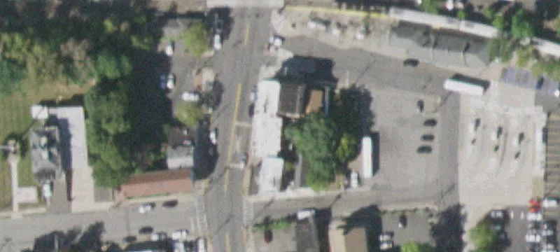 2 Main St