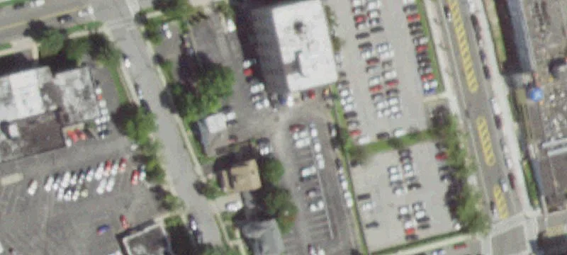 110 Lockwood Ave