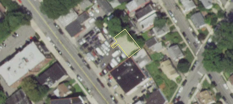 802 Mclean Ave