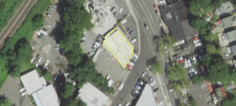 135 Cuttermill Rd