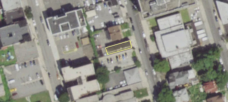 16 1st Ave