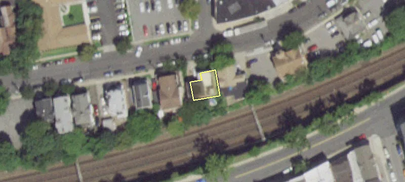 140 Stevens Ave
