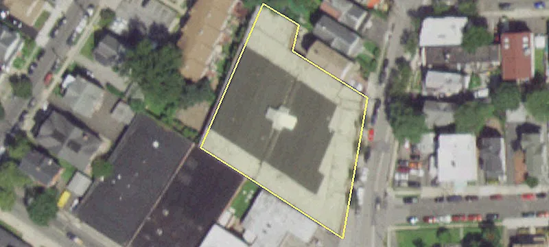 210 Lincoln Ave