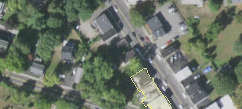 42 Quassaick Ave