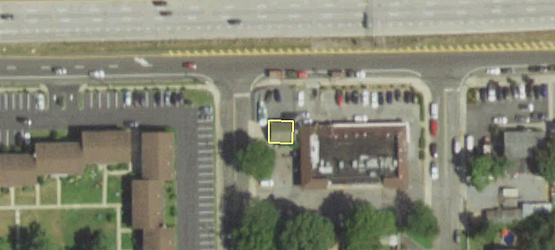 670 Sunrise Hwy