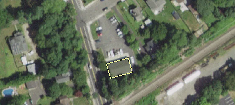 235 Blue Pt Ave