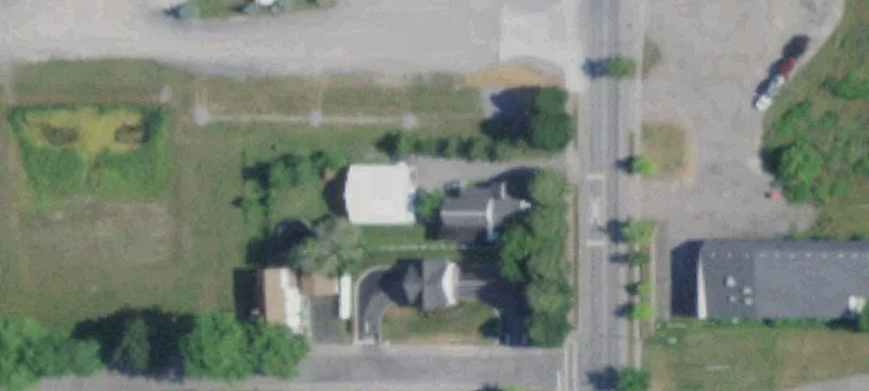 43 Main St