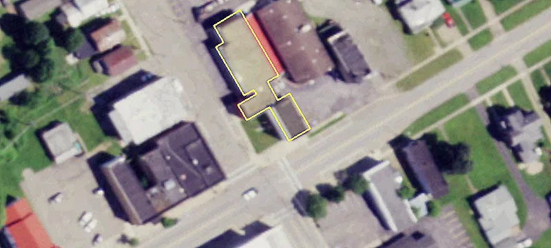 4 Main St