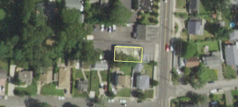 252 Islip Ave
