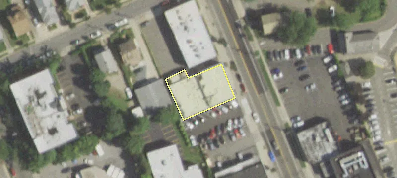 137 Willis Ave