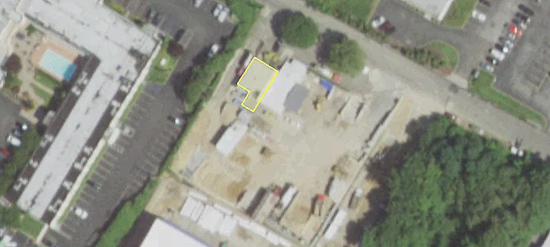 182 Fairchild Ave