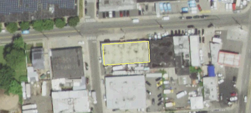 465 Bayview Ave