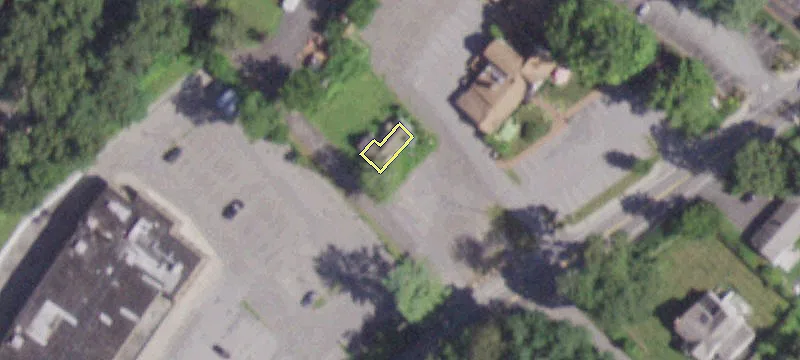 452 Old Post Rd