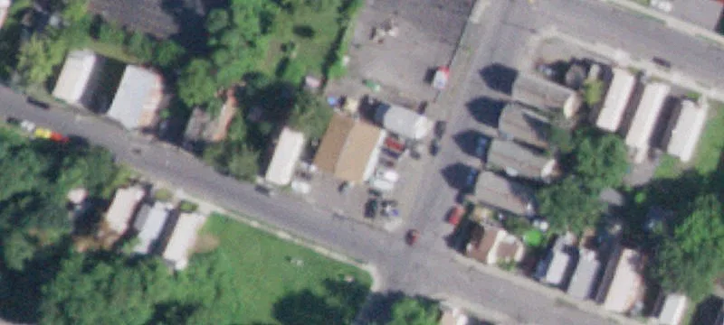 885 Strong St