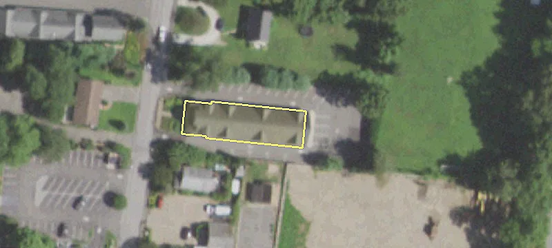 4 Macdonald Ave