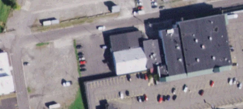 12 Hall St
