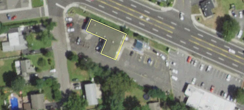 604 Horseblock Rd