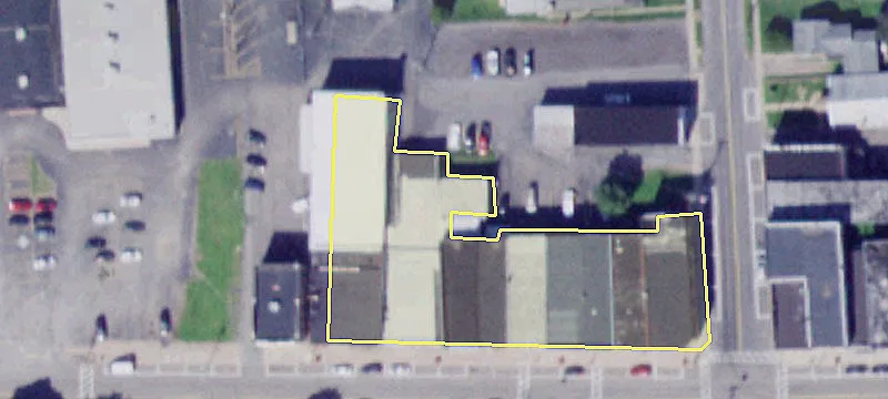 18 Main St