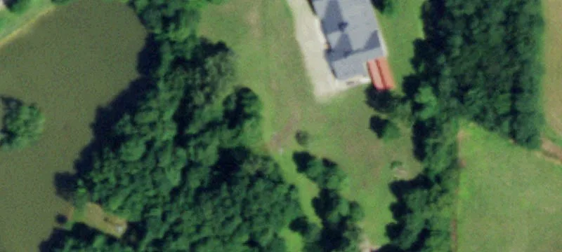 699 Versailles Rd