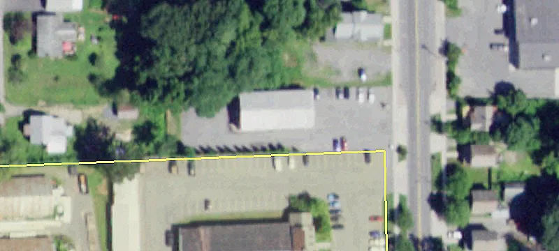 421 Lowr Main St