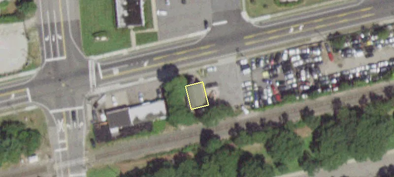 1322 Montauk Hwy