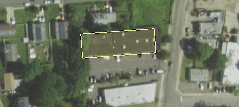 690 Albany Ave
