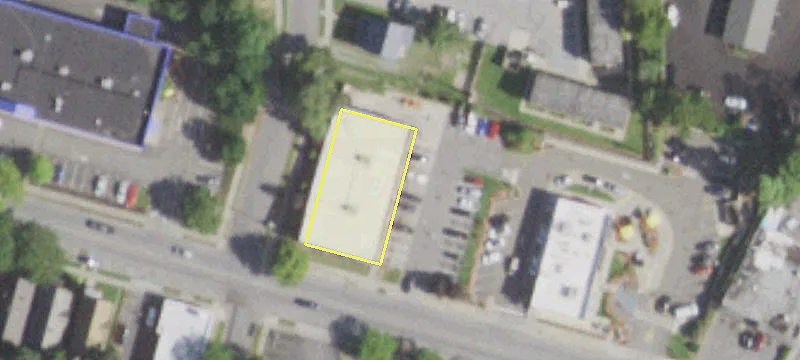 721 Main St