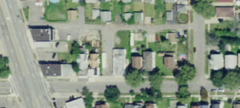 3320 Royal Ave