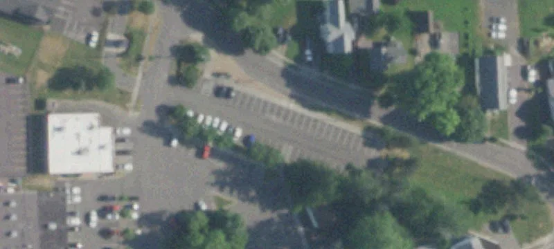 73 Railroad Ave